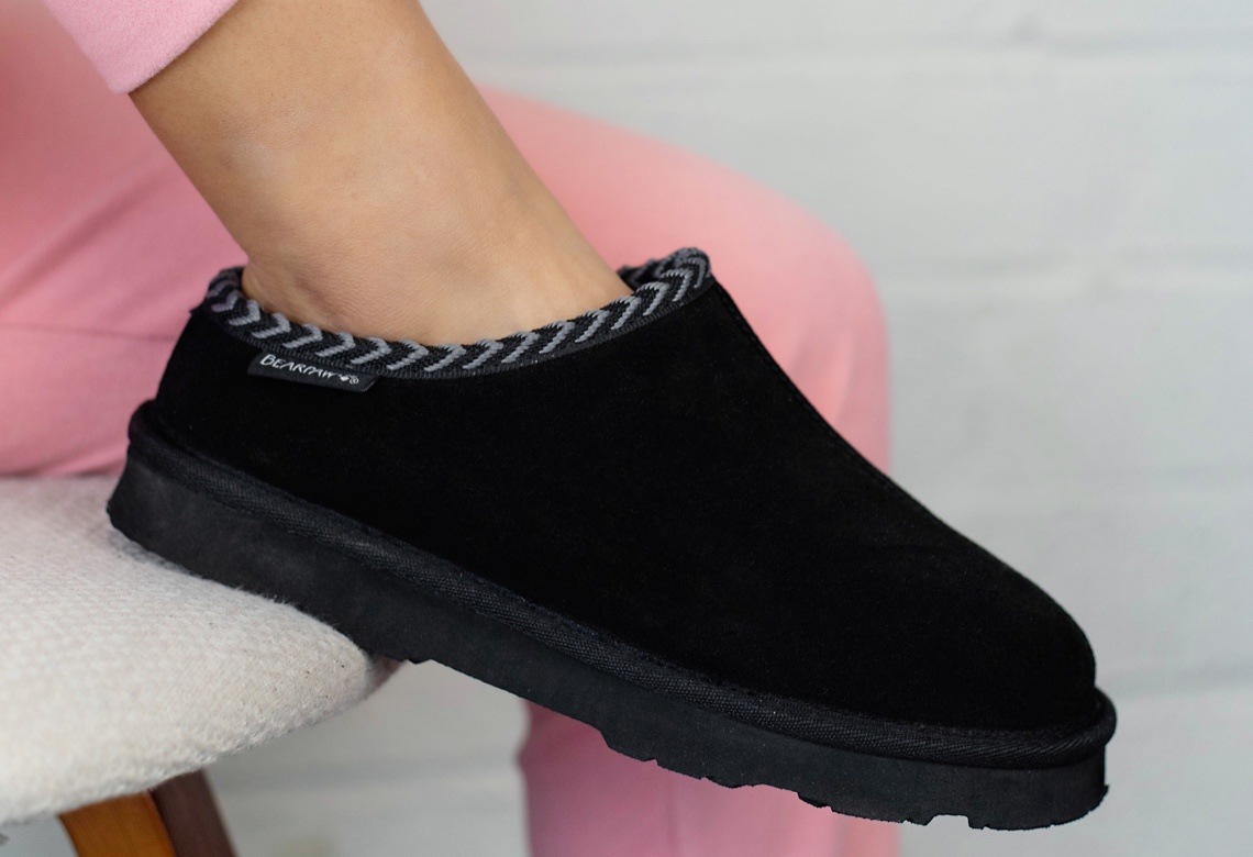 Bear paws boots outlet famous footwear