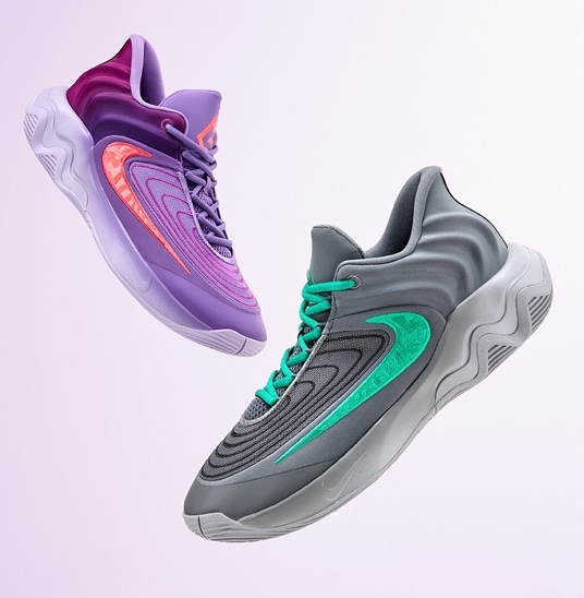 Nike Shoes Famous Footwear