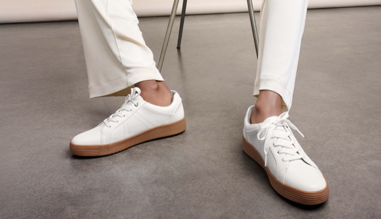 white SOUL Naturalizer sneakers
