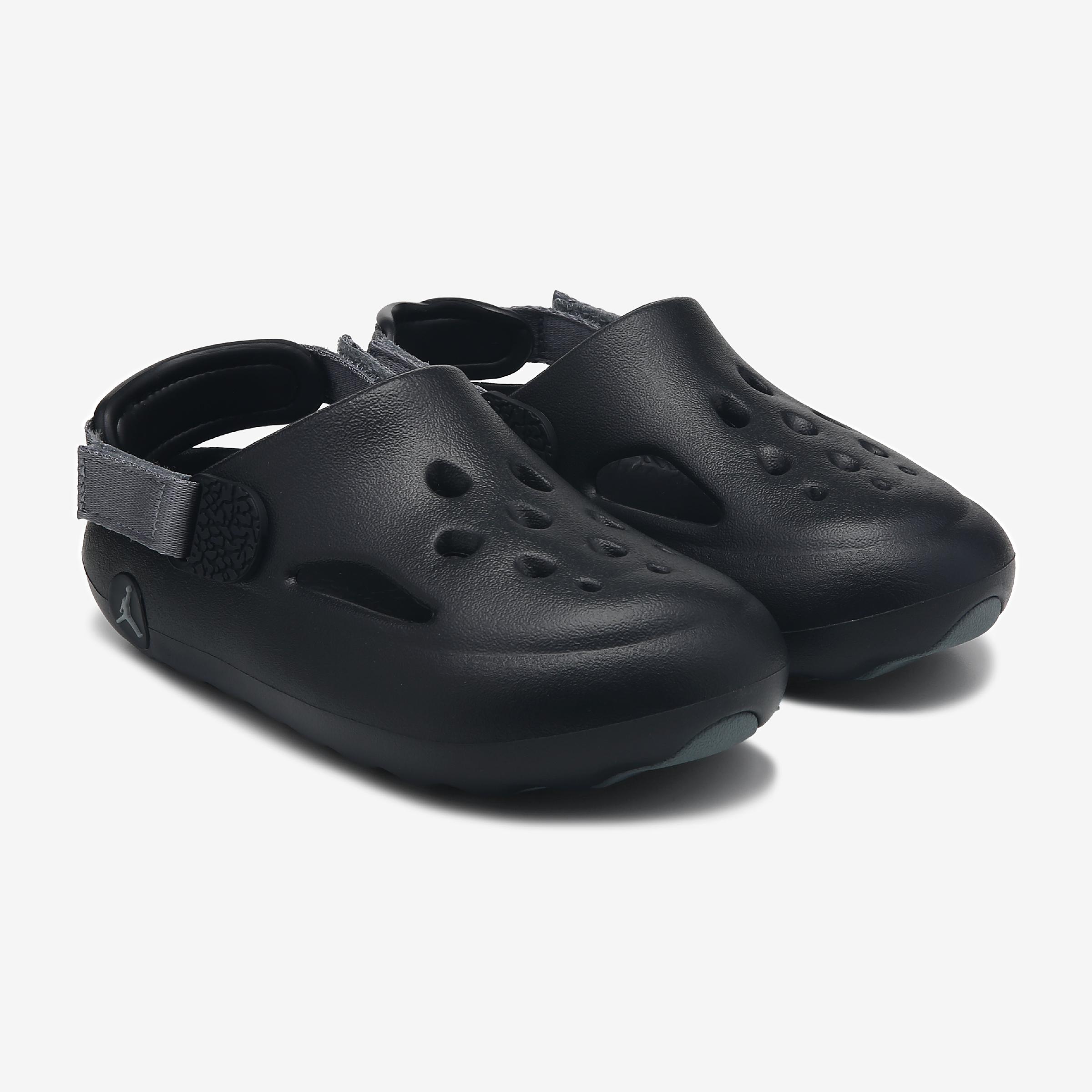 jordan sandals infant