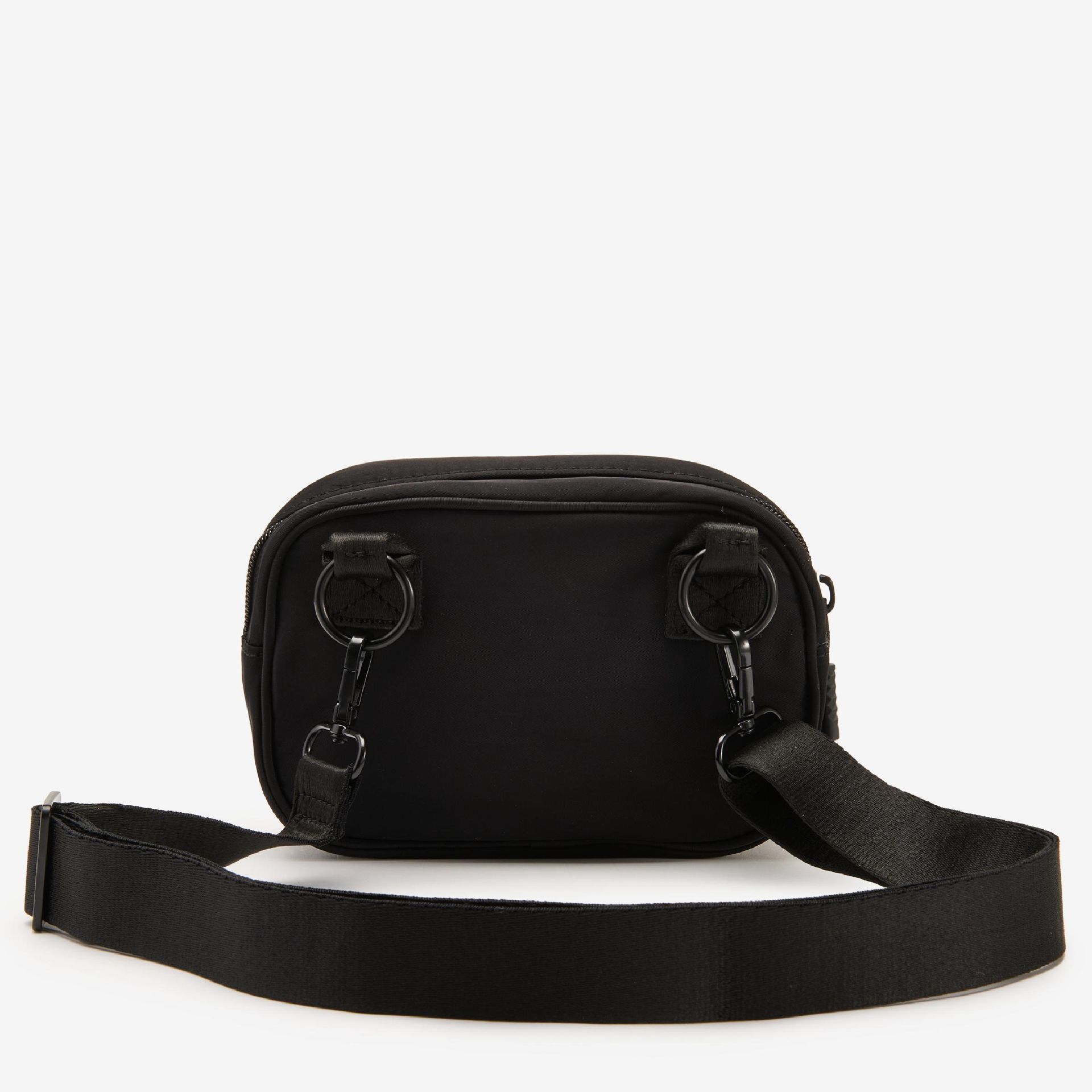 our フィットショルダーバッグ Jordan Alpha Camera Crossbody Bag | Famous Footwear