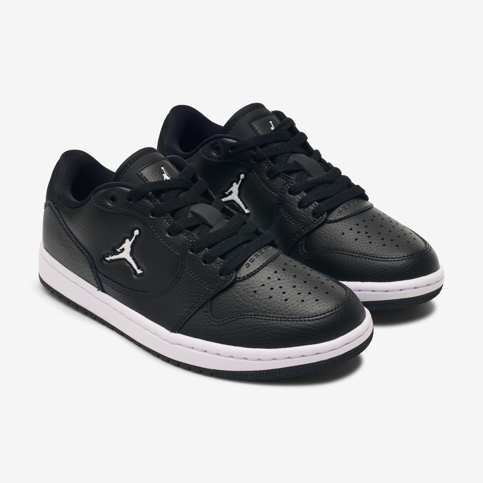 Jordan Men's Court Connect Low Sneaker | Famous Footwear