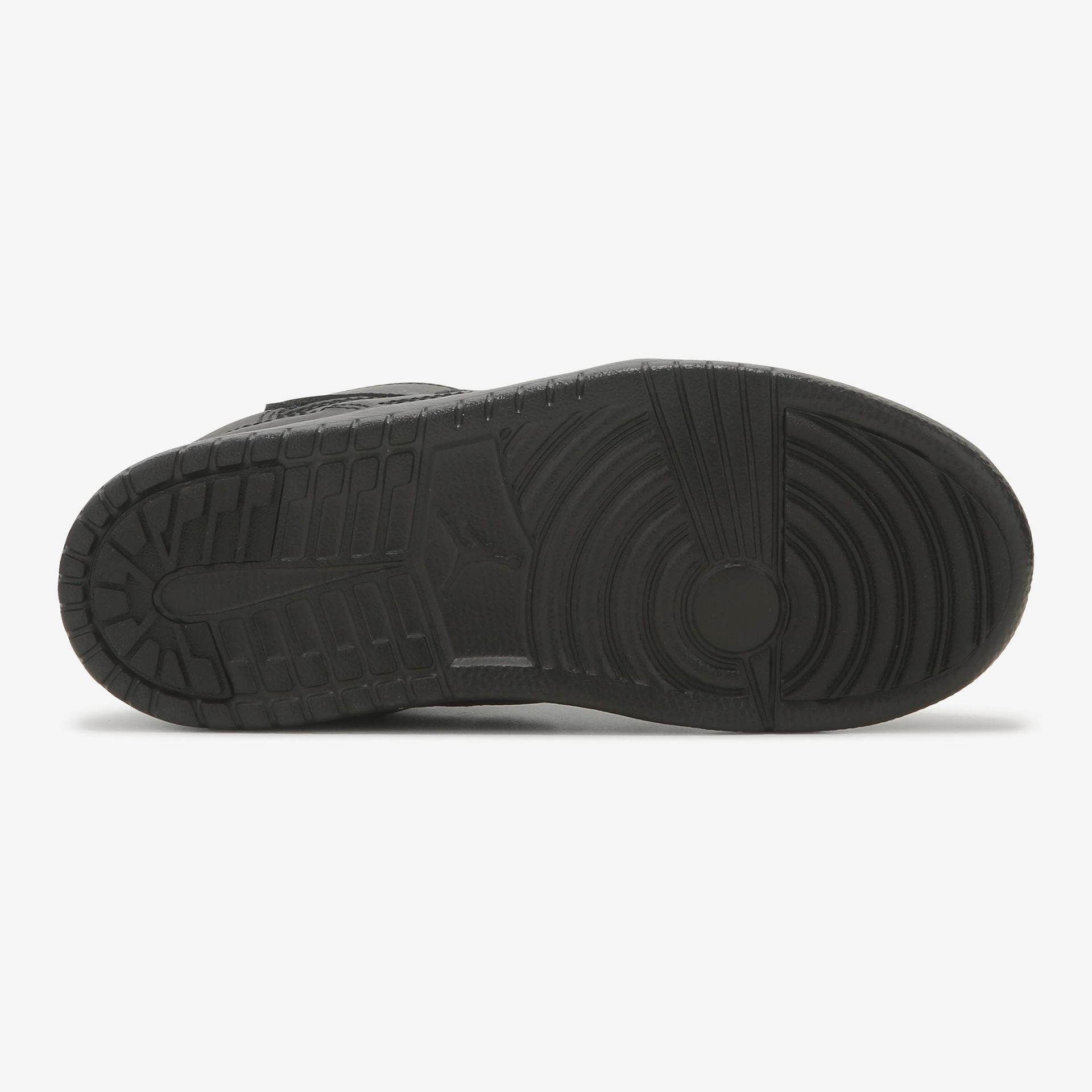 Jordan Kids' Jordan Court Connect Mid Top Sneaker Little Kid