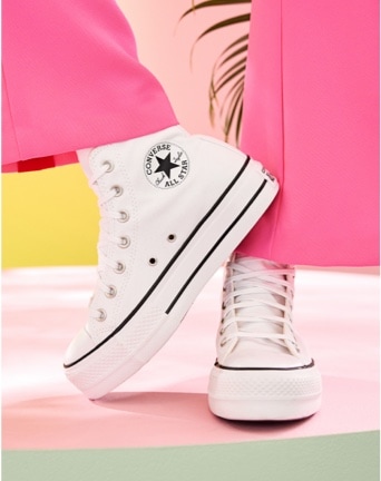 Platform Converse Sneakers in white