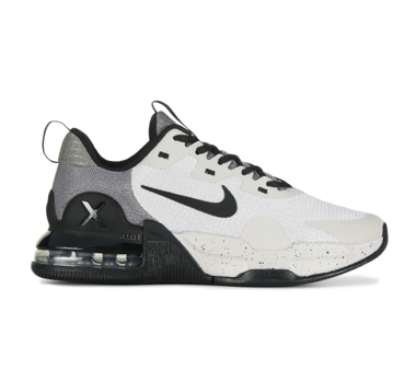 black and white nike training shoes