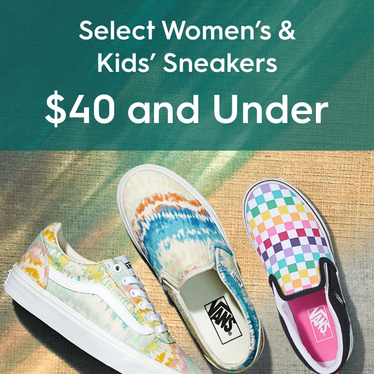 famous footwear telephone number