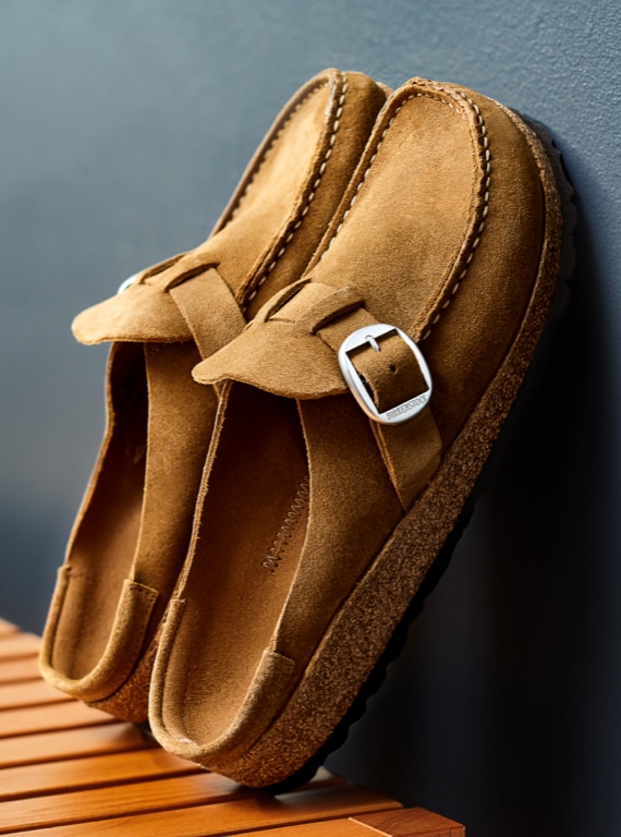 famous footwear wide width