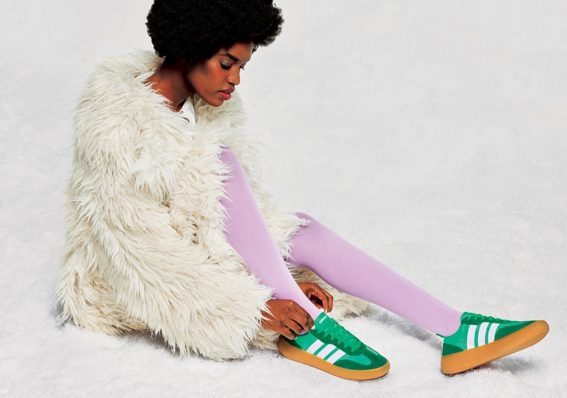 Famous footwear official site on sale