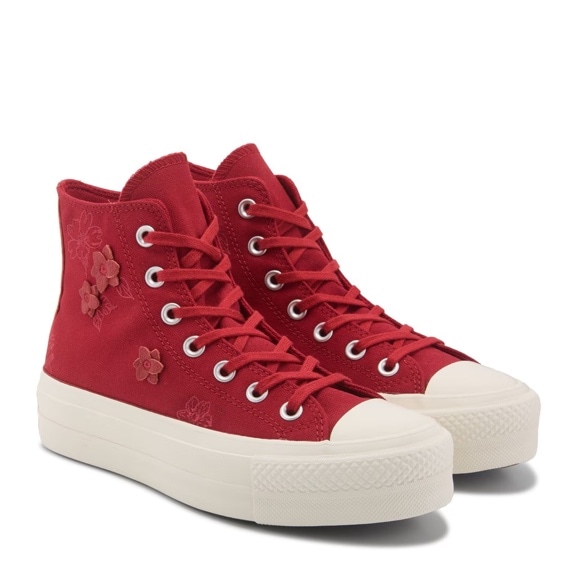 Shoes for Women Men Kids Famous Footwear