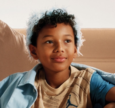 young boy with hat