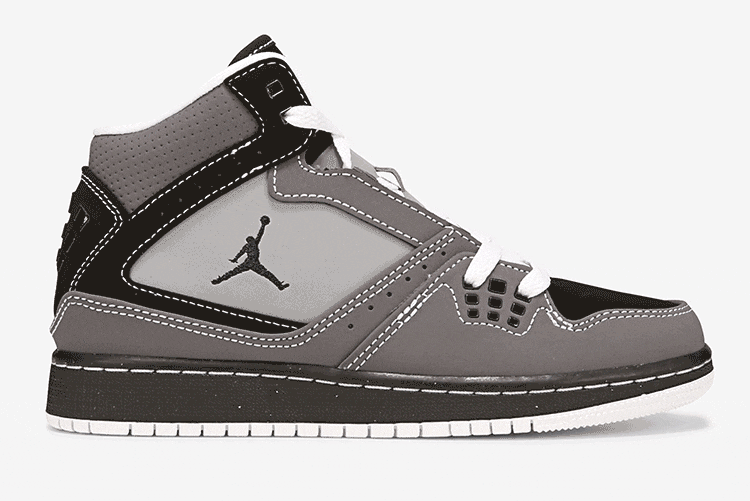 gif of black jordan shoe spinning around
