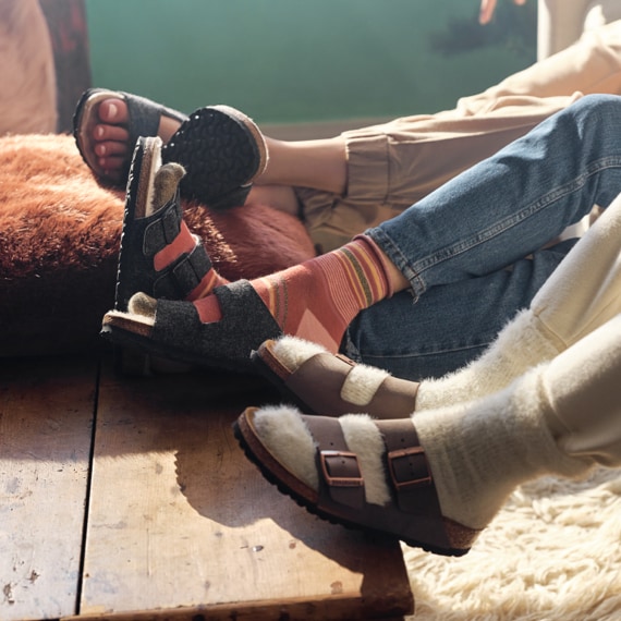 Famous Footwear LINCOLN, NE 3120 PINE LAKE ROAD