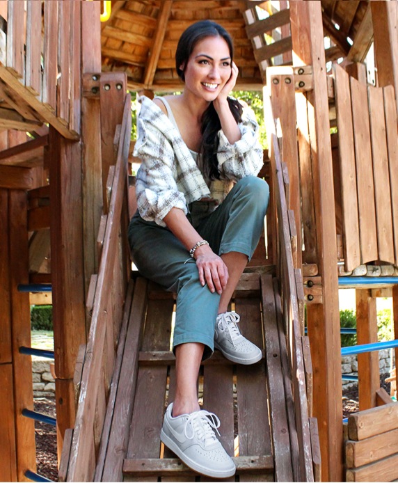 Court Sneakers Caitlin McHugh