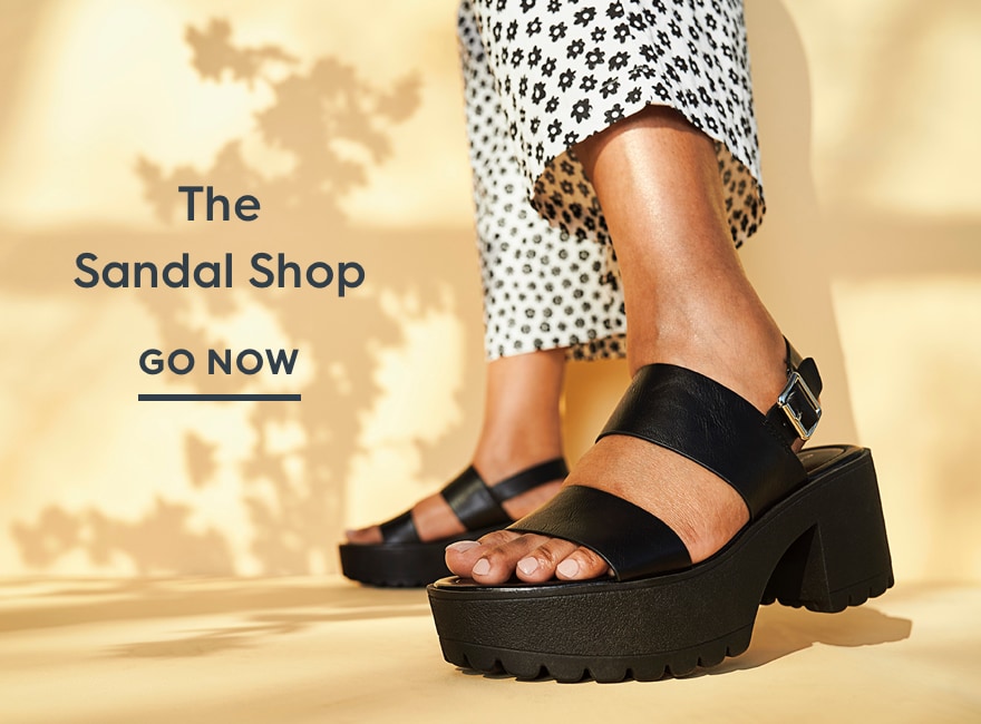 womens nike shoes at famous footwear