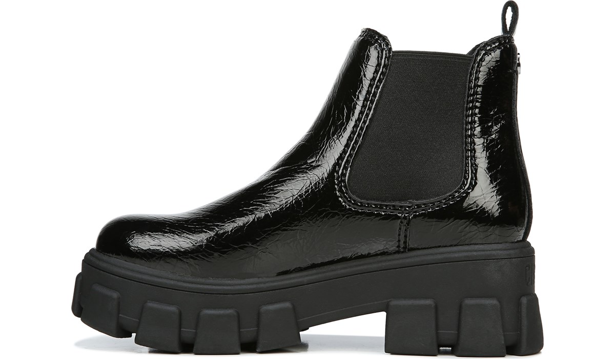 darielle chelsea boot