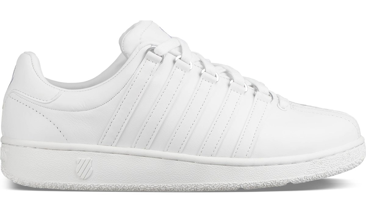 womens wide white shoes