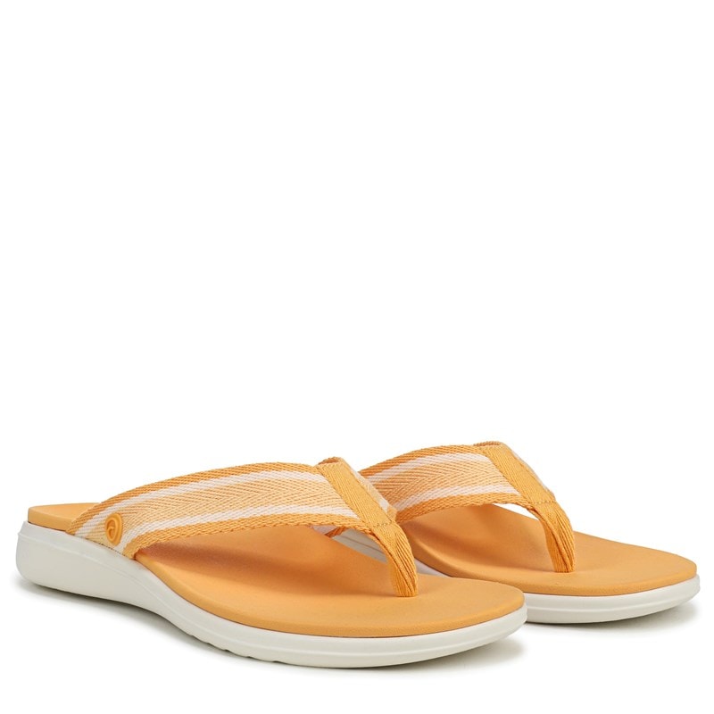 Vionic Women's Indigo Toe Post Sandals (Amber Yellow Multi Nylon) - Size 5.0 M