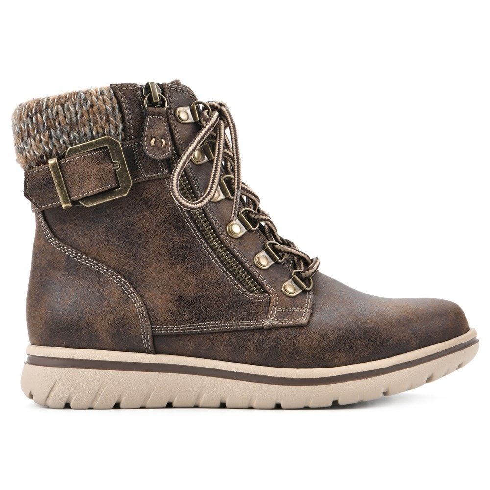 Cliffs by White Mountain Women's Hearty Wide Lace Up Bootie