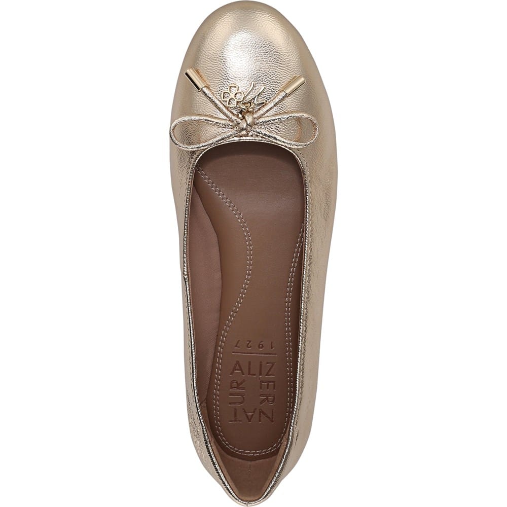 Naturalizer Women's Ashlyn Ballet Flat | Famous Footwear