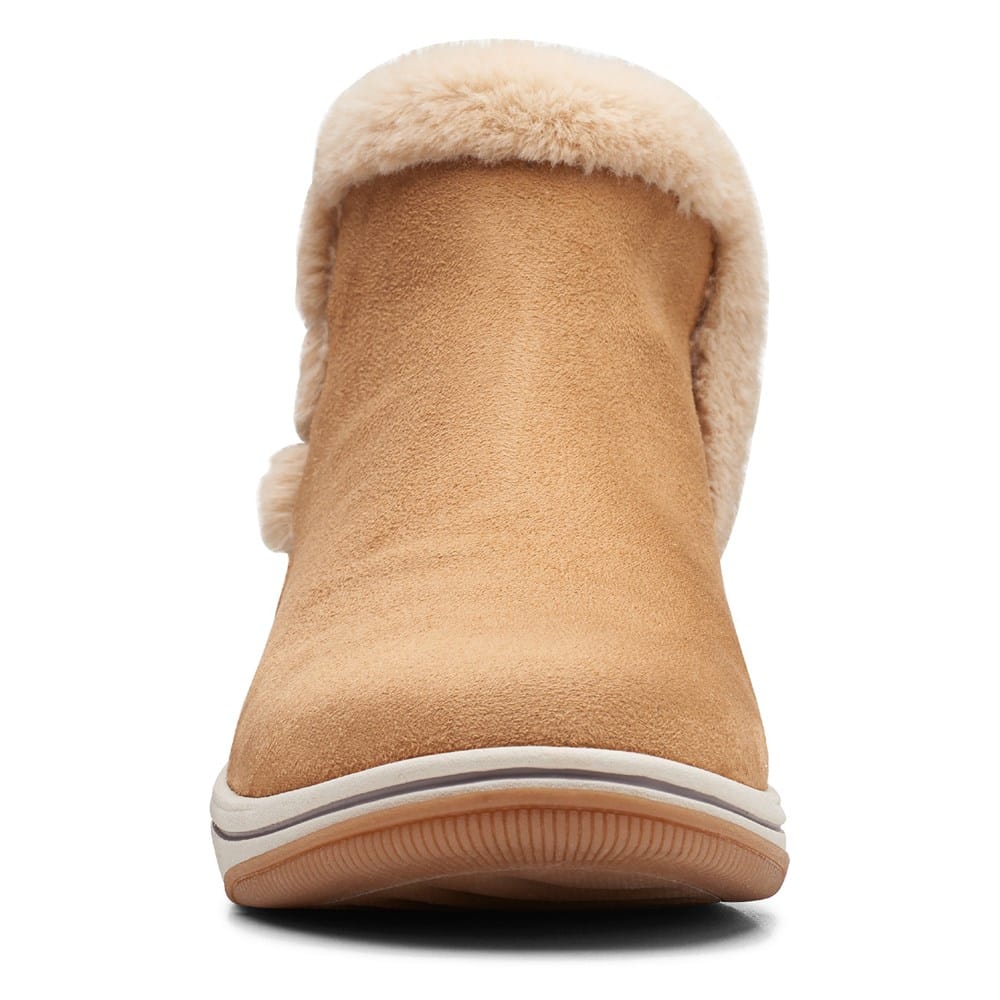 Clarks Women Clarks Breeze Fur Ankle Boots- 8 display picture 1