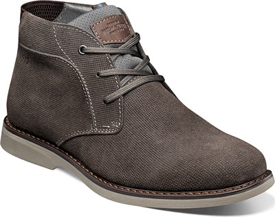 Clarks Men s Bushhacre 3 Chukka Boot Famous Footwear