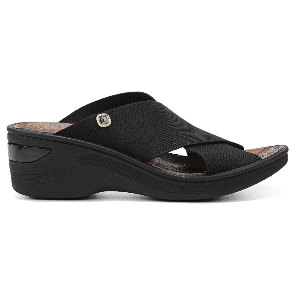 Famous hotsell footwear bzees