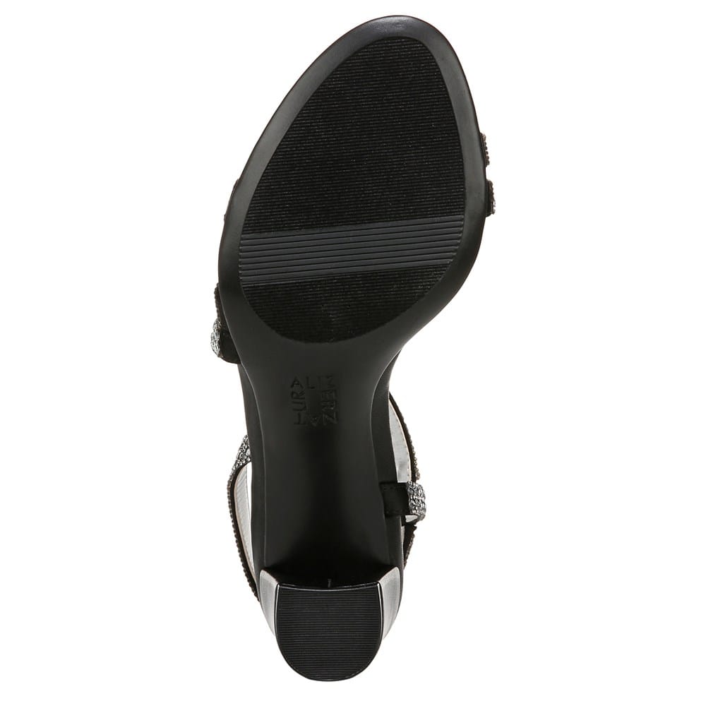 Naturalizer Women's Vanessa 3 Sandal | Famous Footwear