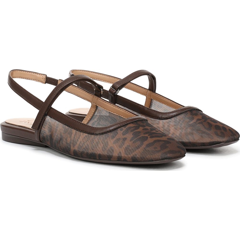 Naturalizer Women's Connie2 Mary Jane Slingback Flat | Famous Footwear