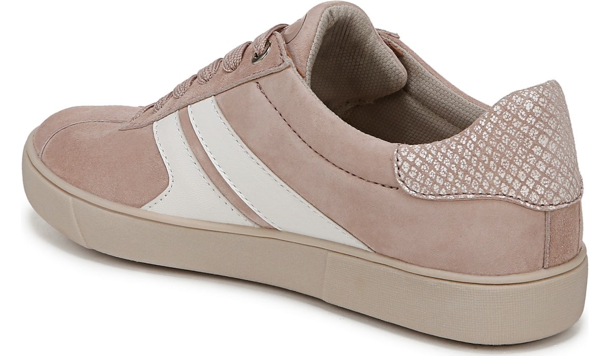 Naturalizer Women's Medina Lace Up Sneaker | Famous Footwear