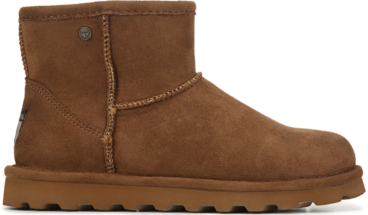 Bearpaw Women's Alyssa Water Resistant Vegan Winter Boot | Famous Footwear