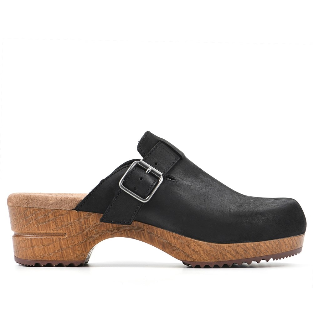 Famous footwear clogs and mules discount