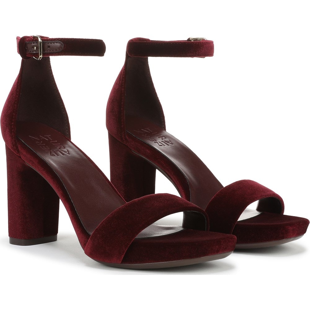 Naturalizer Women's Joy Dress Sandal | Famous Footwear