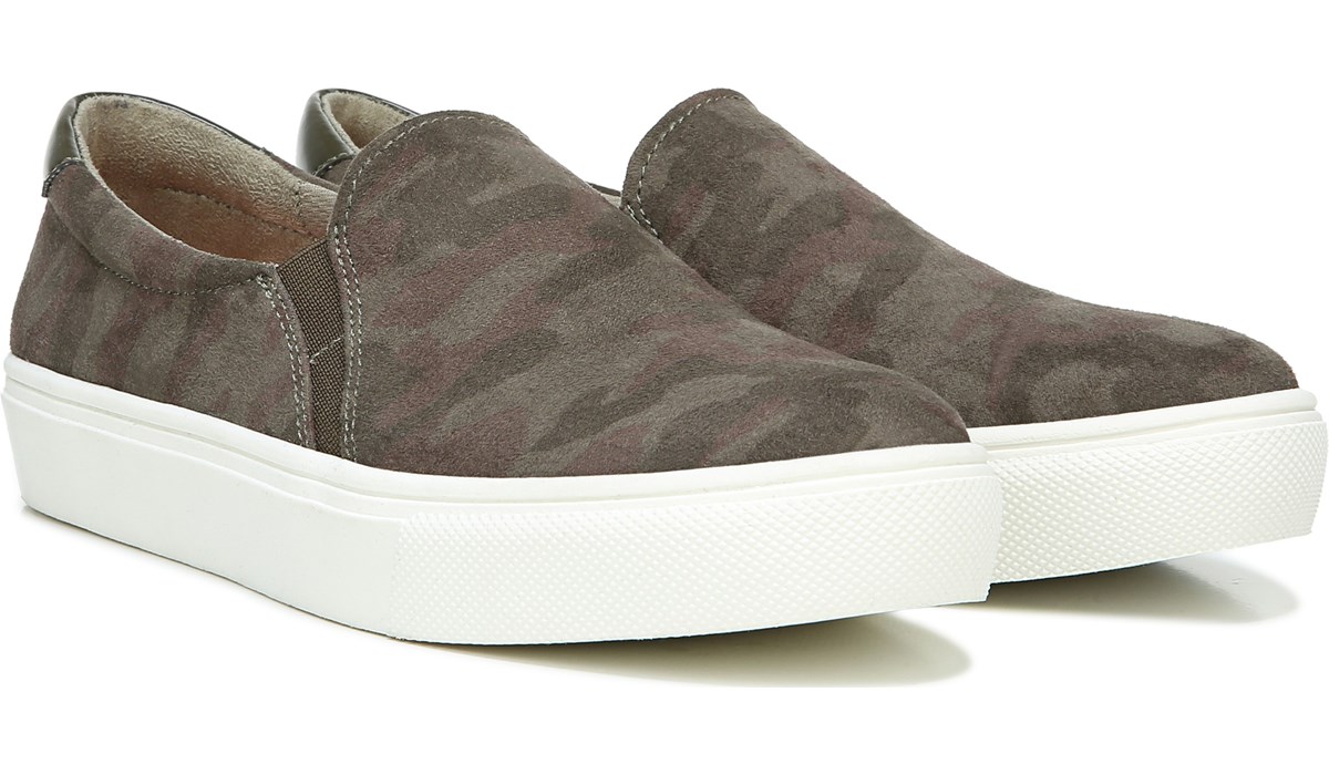 wide slip on sneakers womens