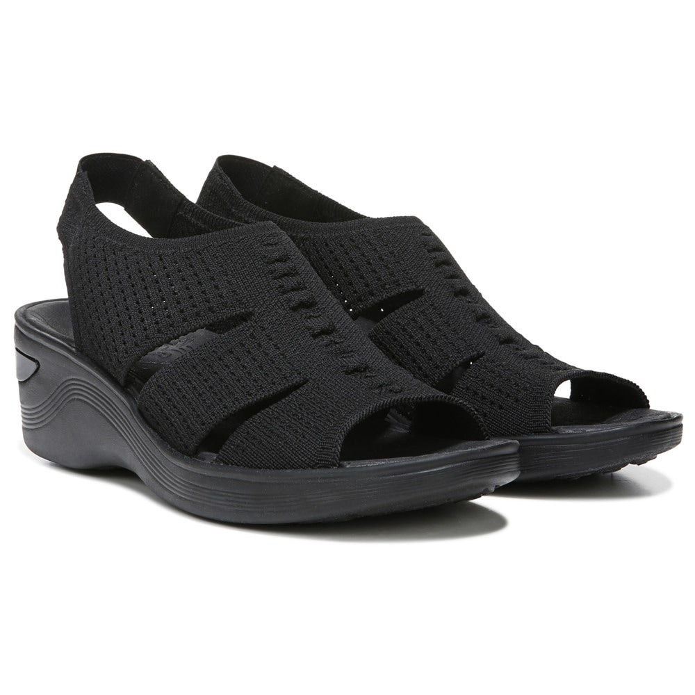 Famous footwear bzees clearance
