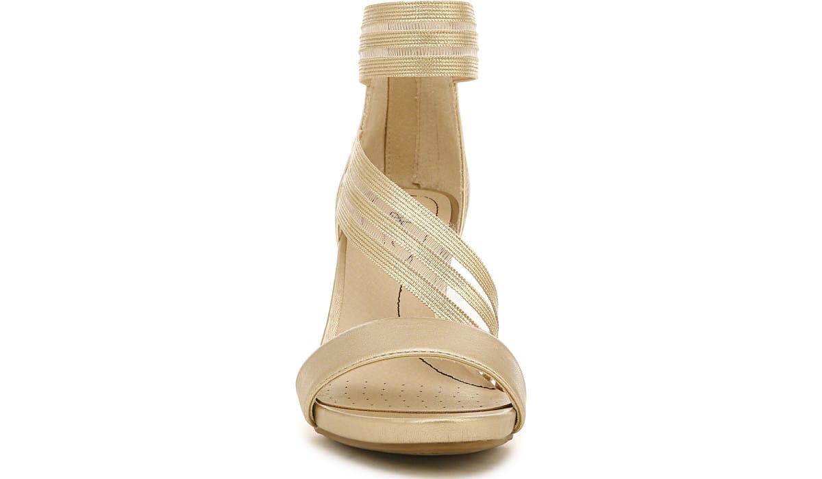 LifeStride Women's Mystique Medium/Wide Dress Sandal | Famous Footwear