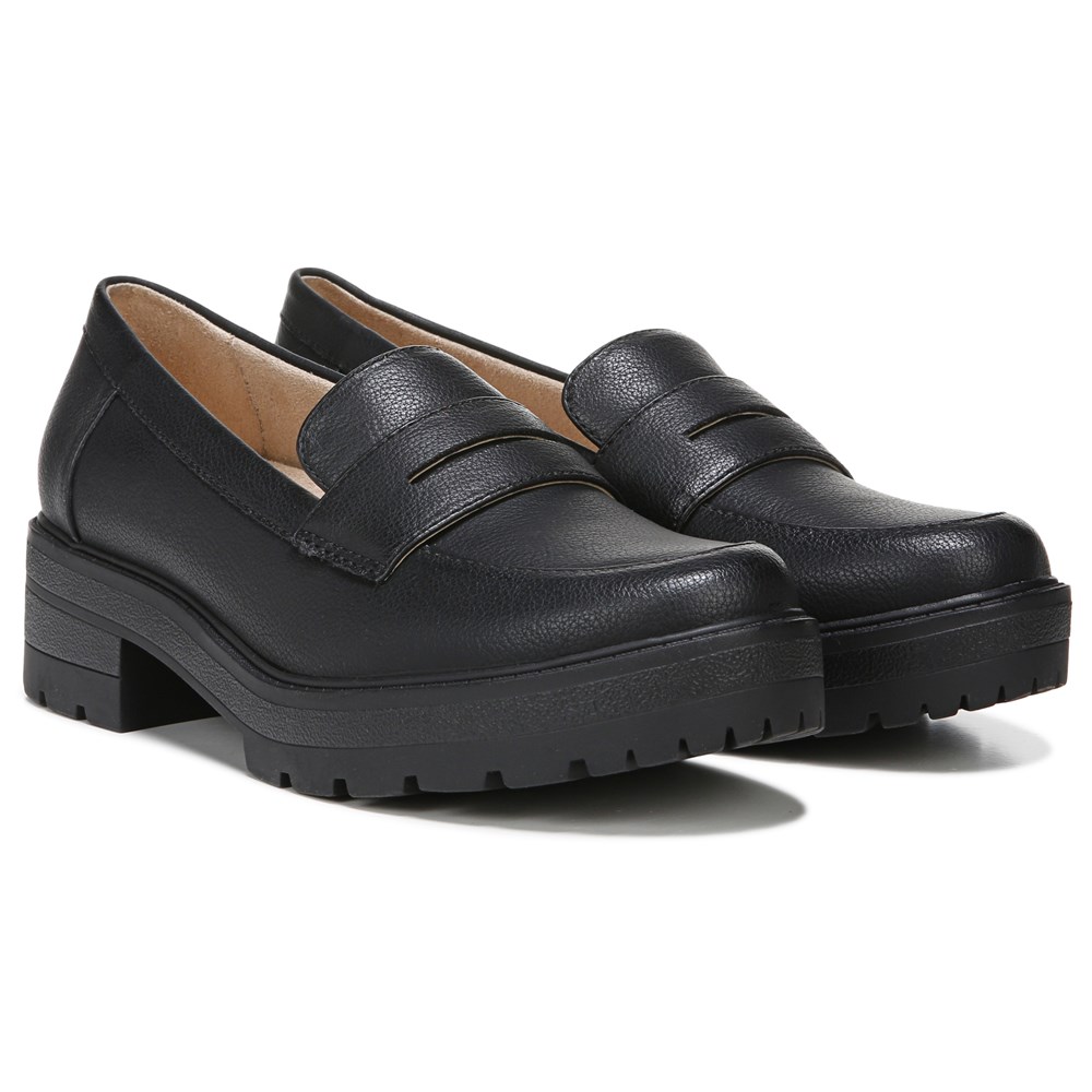 Famous footwear womens best sale loafers