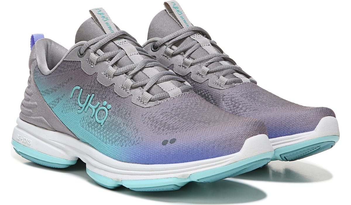 Wide Walking Shoe 