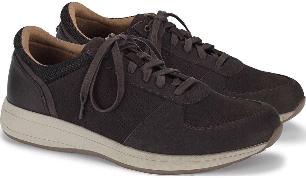 Baretraps Men's Easton Sneaker | Famous Footwear