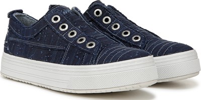 Women's Super Play Slip On Sneaker