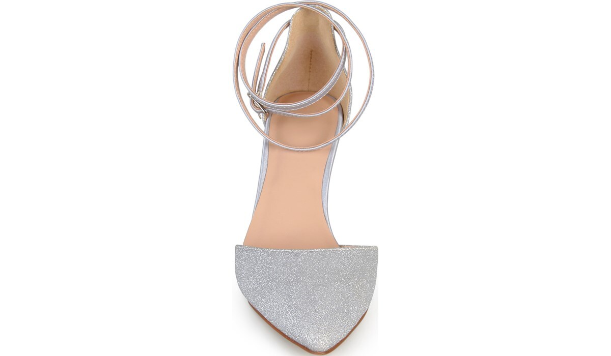 Journee Collection Women's Luela Pump Famous Footwear