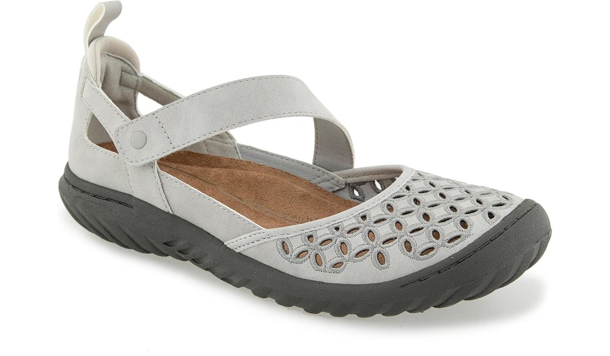 Reebok Women's Zig Dynamica Sneaker 