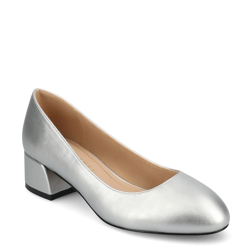 Journee Women's Saarii Pump Shoes (Silver) - Size 8.5 W