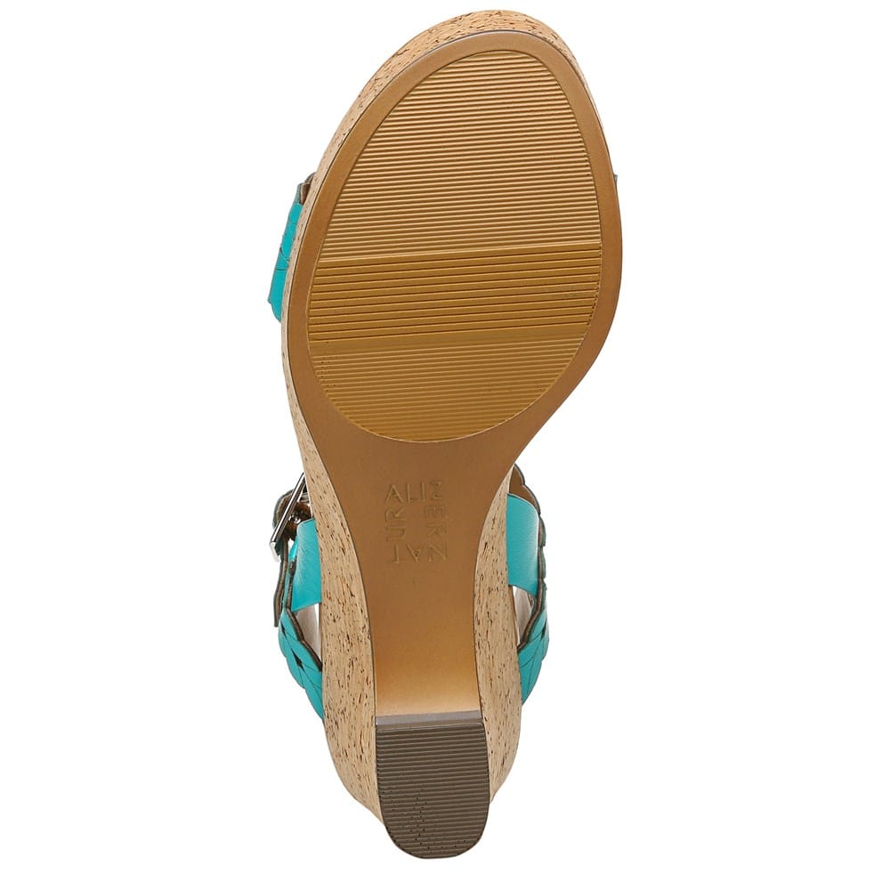 Naturalizer Women's Carlita Medium/Wide Ankle Strap Sandal | Famous Footwear