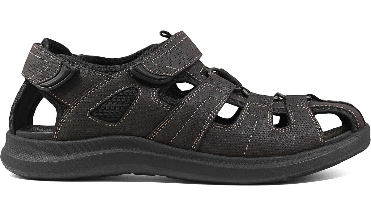 nike men's closed toe sandals