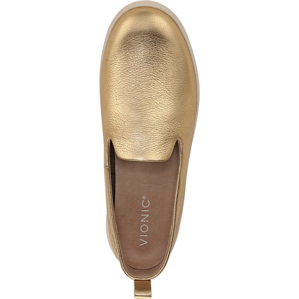 (取寄) バイオニック レディース アップタウン ウイルエー VIONIC women Uptown Willa Gold Leather Vionic Women's Uptown Willa Slip On Flat | Famous Footwear