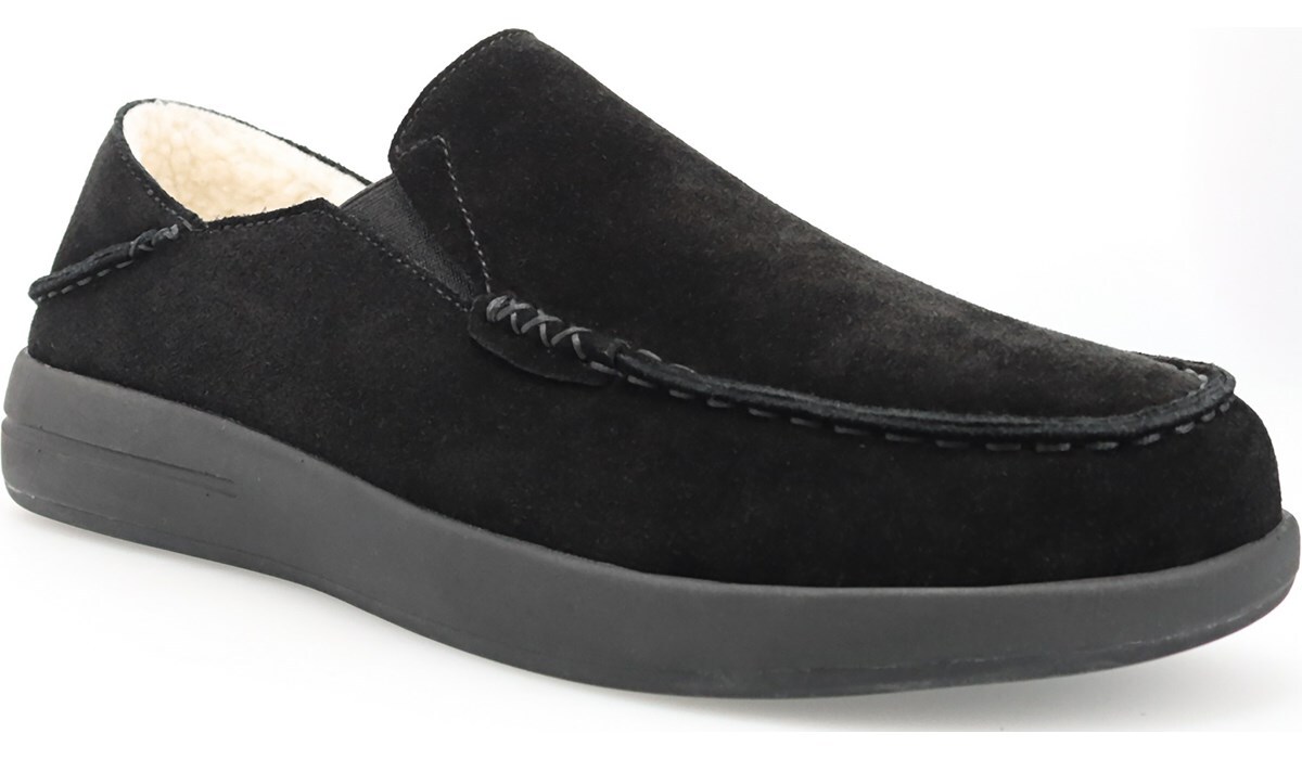 famous footwear propet