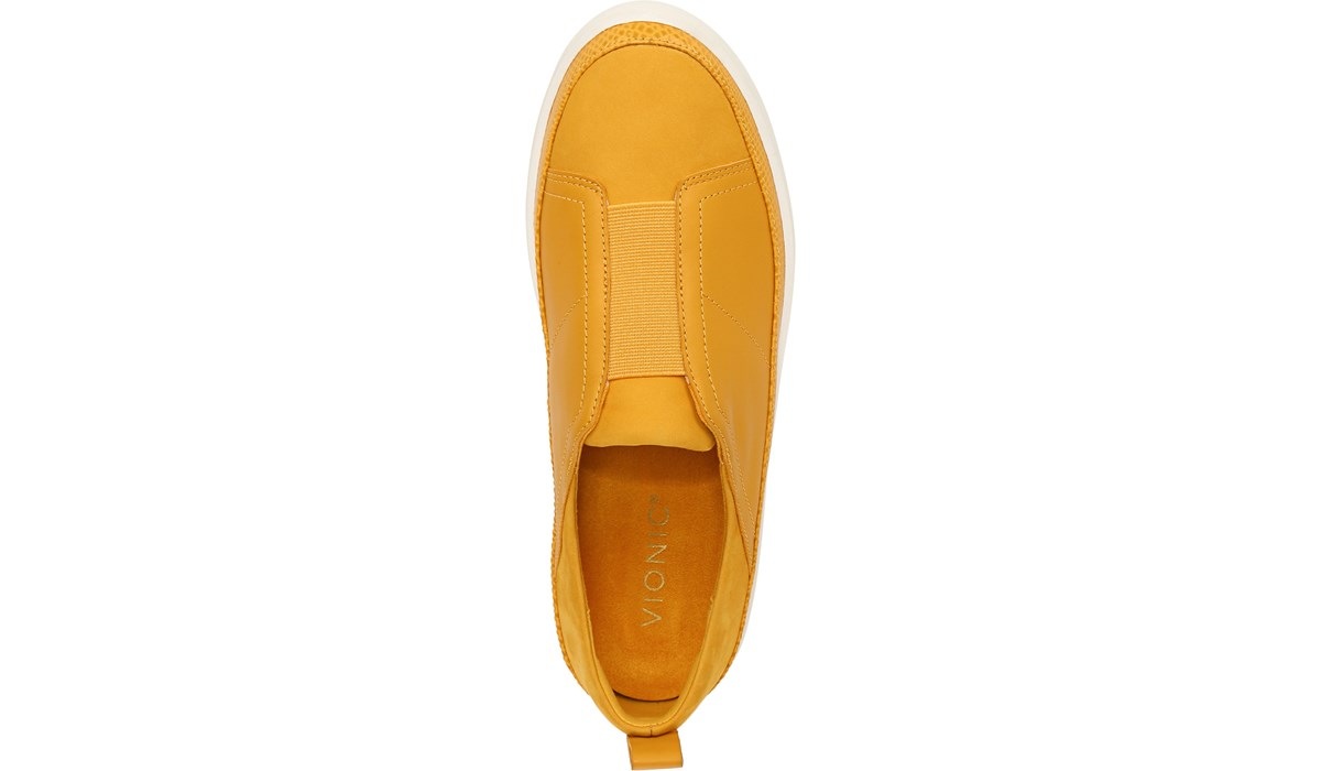 vionic zinah slip on sneaker