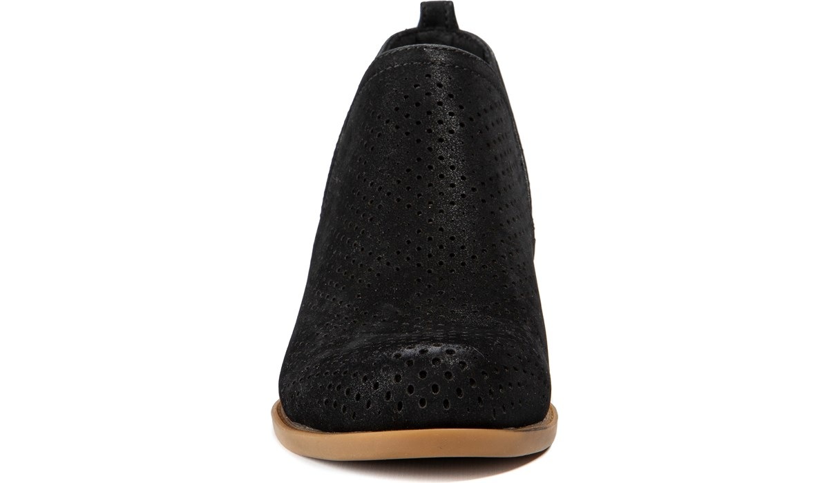 bare traps womens rizzo block heel booties