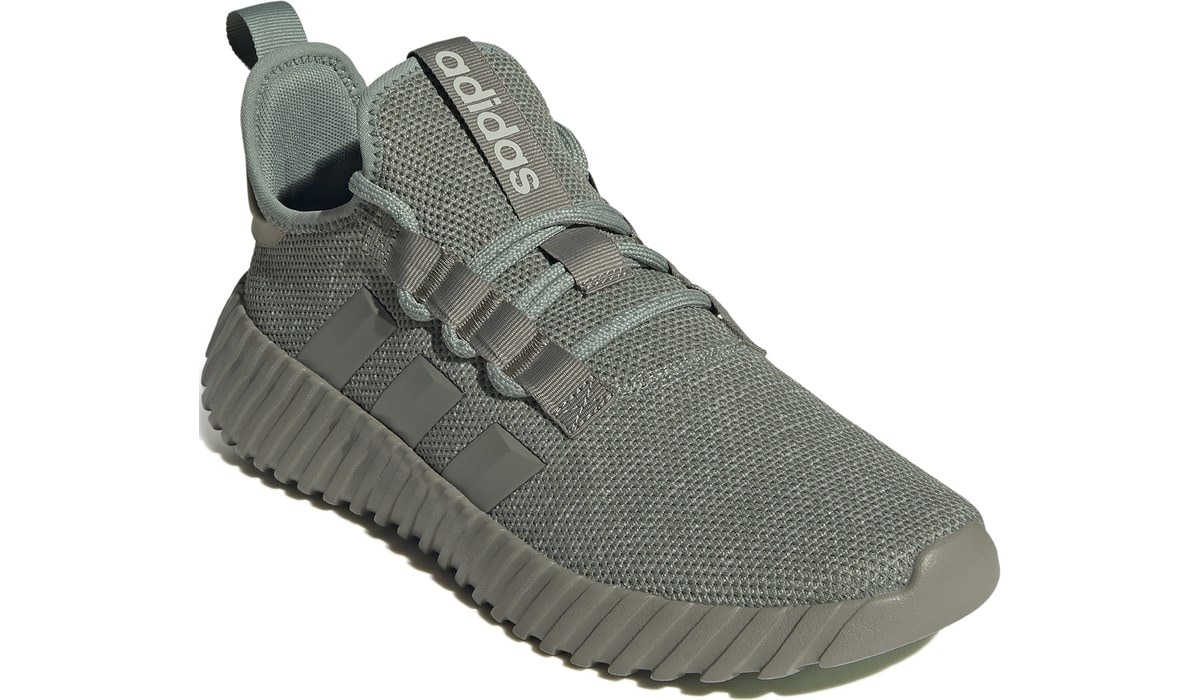 naturalizer scout sandals wide