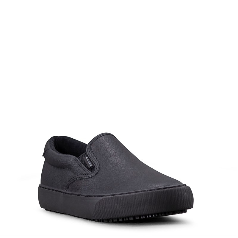 https://www.famousfootwear.com/blob/product-images/20000/11/94/7/11947_pair_feed800.jpg